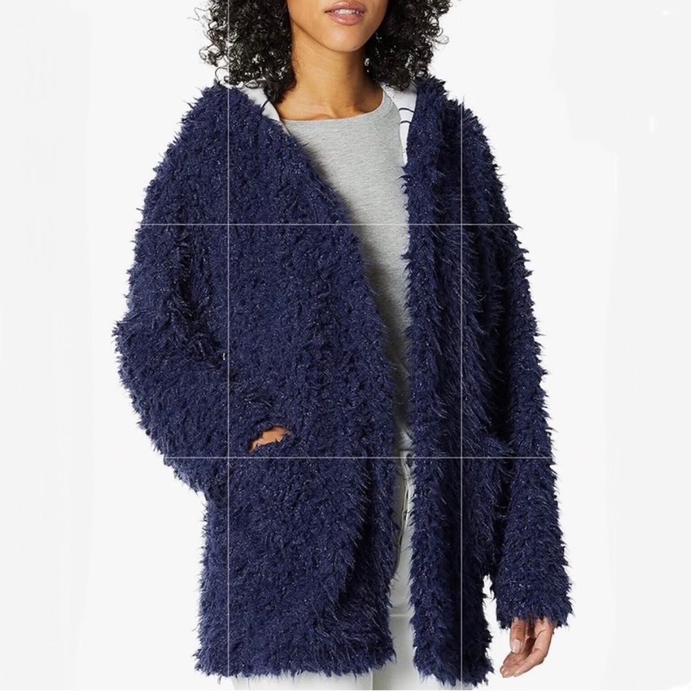Splendid | NWOT Shaggy fuzzy cozy teddy lounge jacket coat w/ striped lining